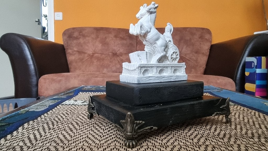Romeinse soldaat in strijdkaros, Ophalen of Verzenden, Zo goed als nieuw, Mens