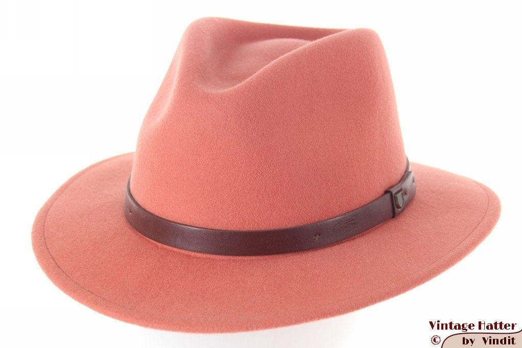 Outdoor gleufhoed Brixton Messer donker zachtroze 58-60 NEW, Hoed, Nieuw, Brixton, One size fits all