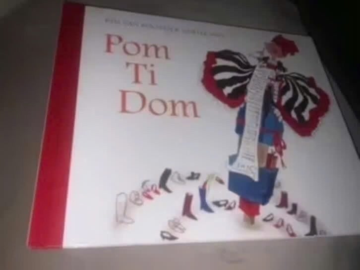 Pom Ti Dom viert Sinterklaas - Prentenboek, Onbekend, Ophalen of Verzenden, Zo goed als nieuw, Sprookjes