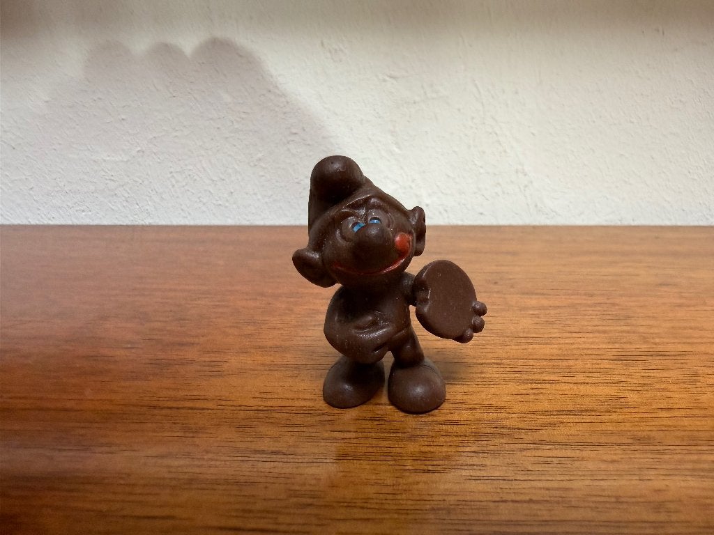 Smurf met koek – bruinkleurig, Ophalen of Verzenden, Gebruikt, Overige Smurfen, Poppetje, Figuurtje of Knuffel