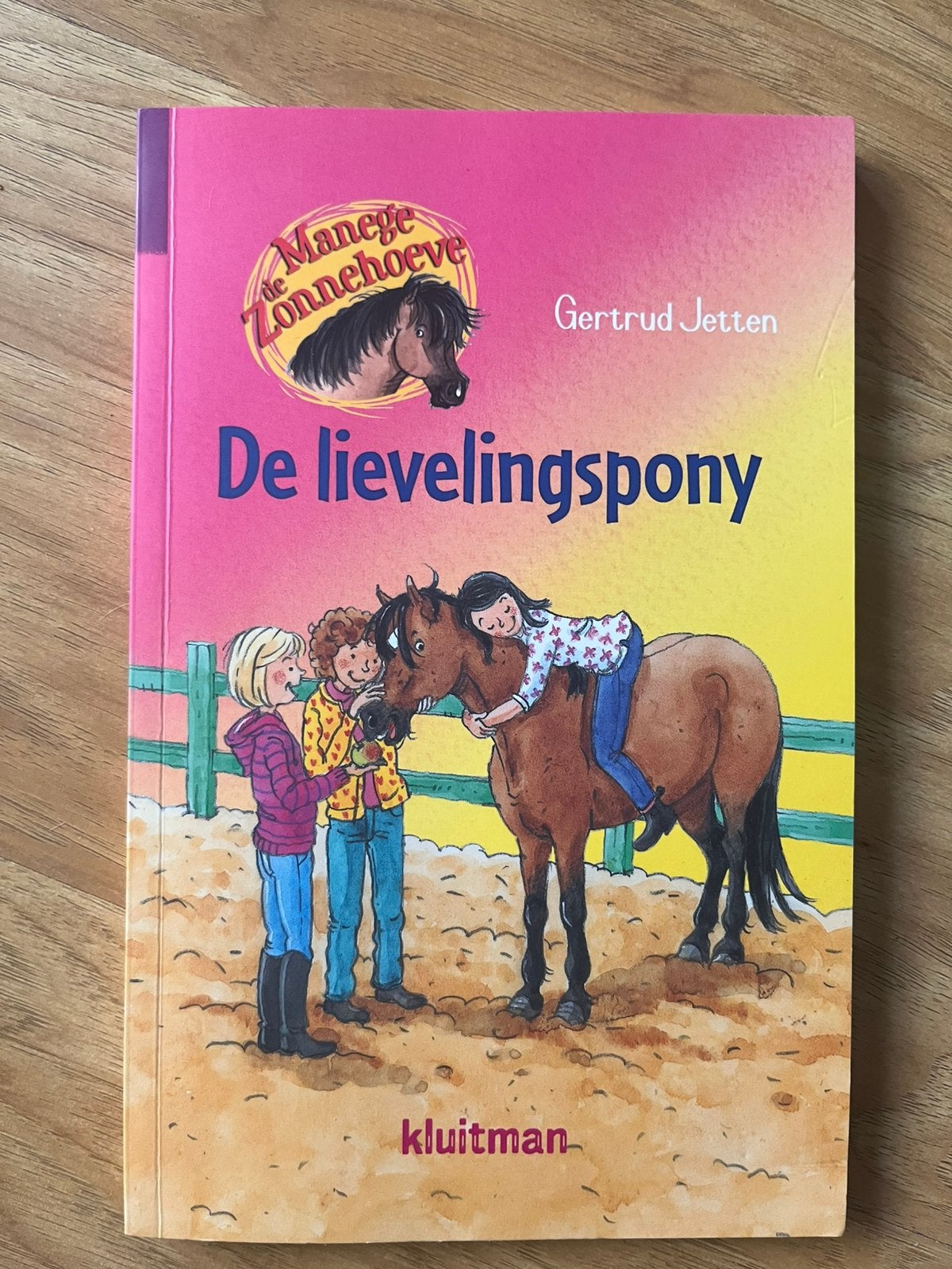 Boek Manege De Zonneboeve De Lievelingspony, Ophalen of Verzenden, Nieuw