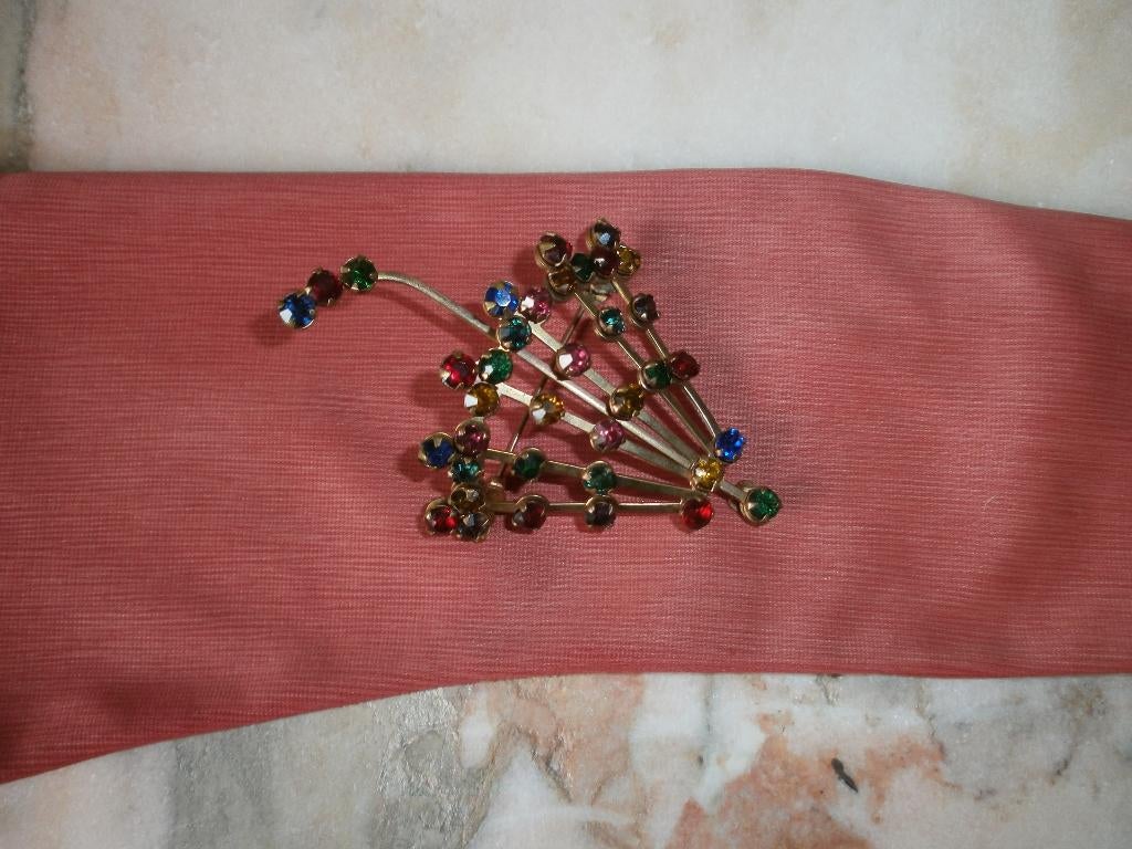 Mooie grote oude broche met steentjes paraplu, Ophalen of Verzenden, Overige materialen, Broche