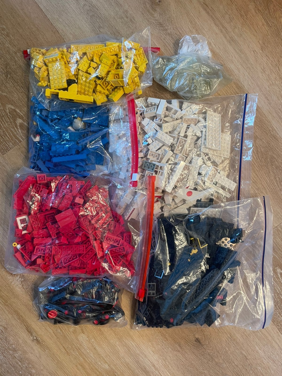 Vintage LEGO (1,8 kg) Gesorteerd +Klassieke wielen & details, Ophalen of Verzenden, Zo goed als nieuw