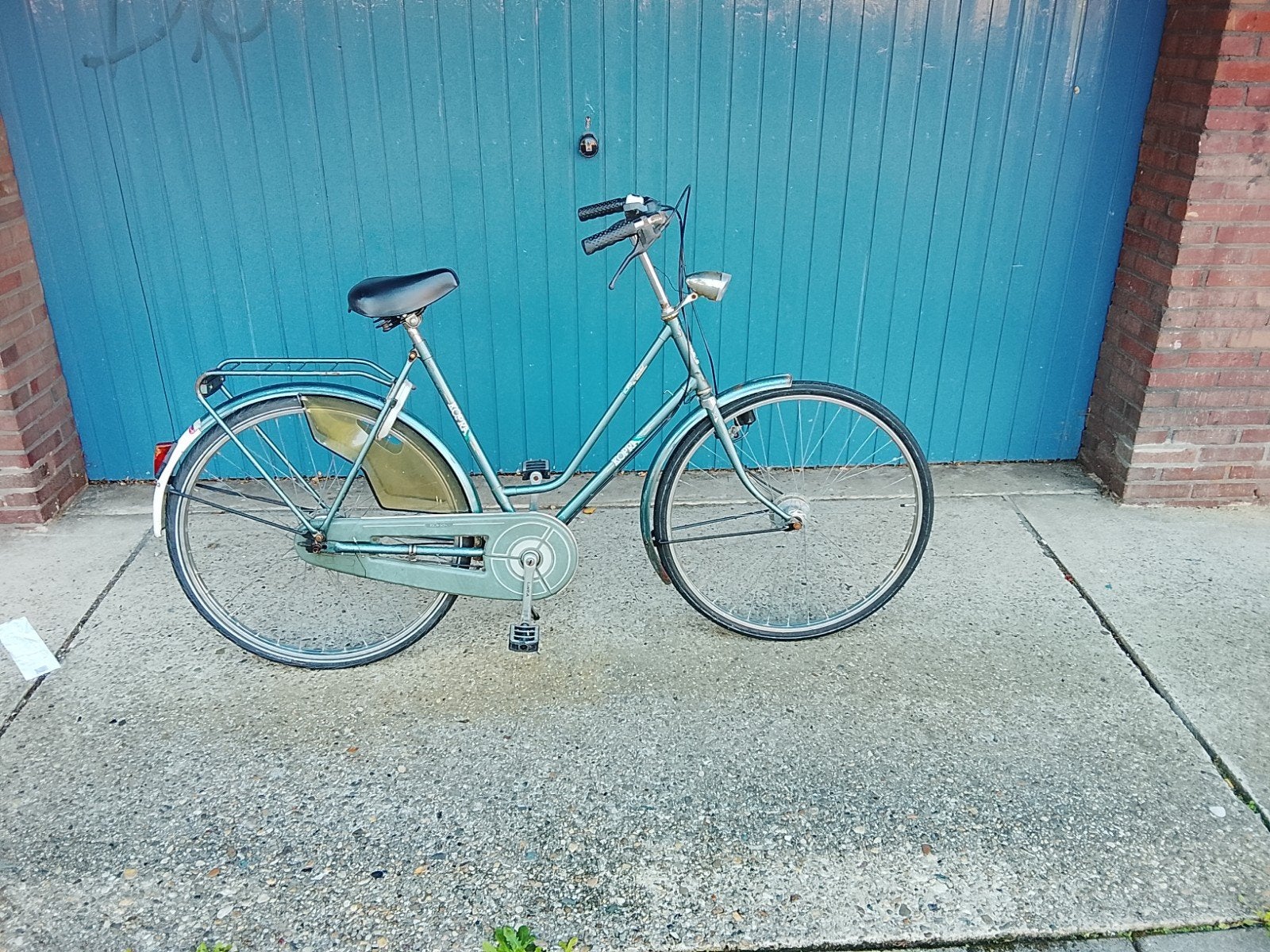 Klassieke kopra fiets met 3 versnellingen, licht en slot, Fietsen en Brommers, Gebruikt, Versnellingen, 56 cm of meer, Trommelrem