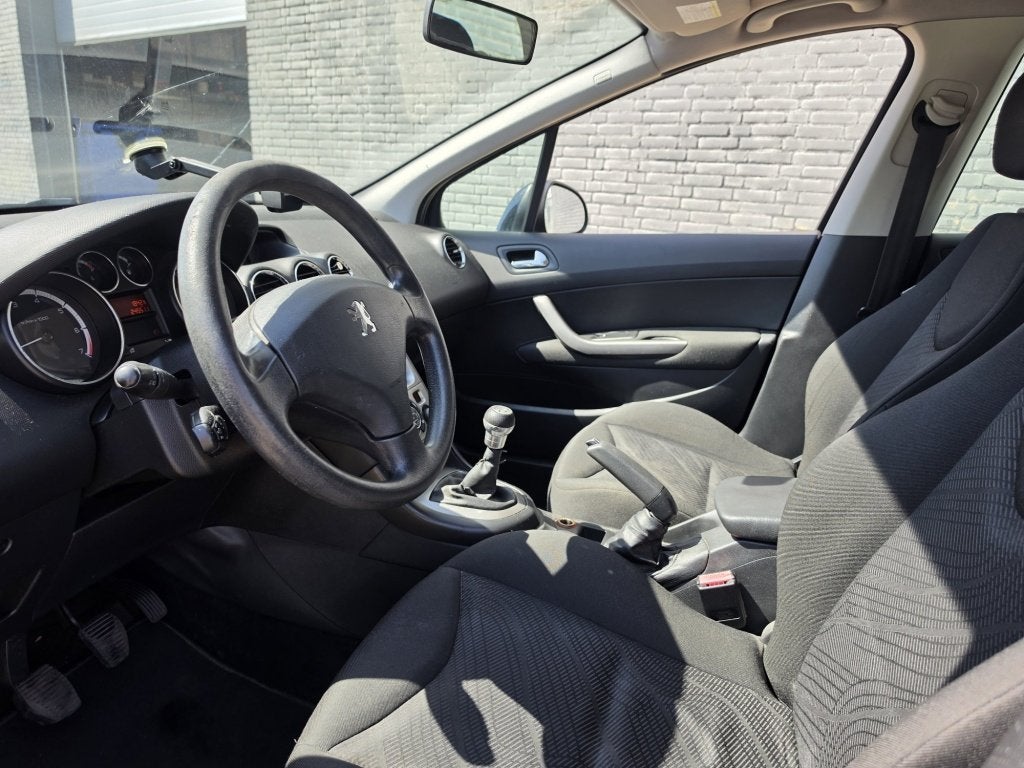 Peugeot 308 1.4 VTi X-line 5-Deurs APK 27-11-2026, 15 km/l, Gebruikt, 1246 kg, Zwart