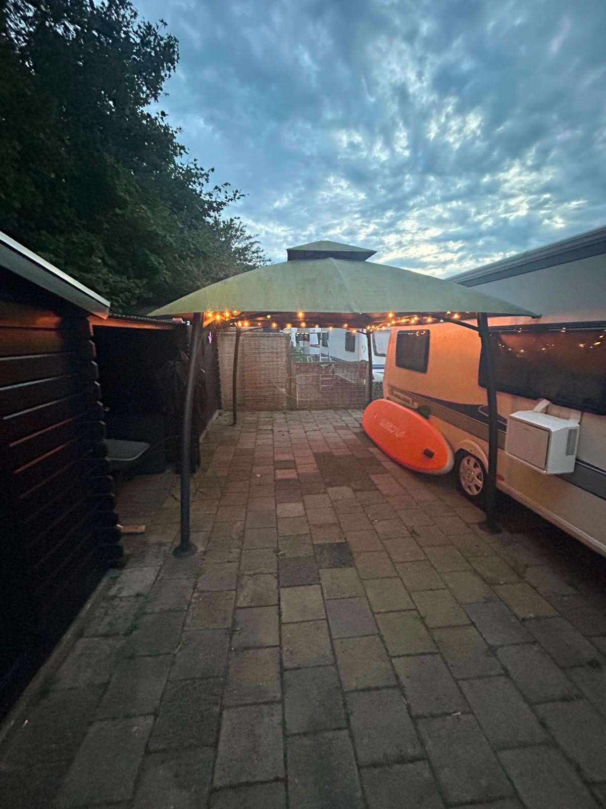 Overkapping incl verlichting, Ophalen, Gebruikt, Minder dan 5 meter