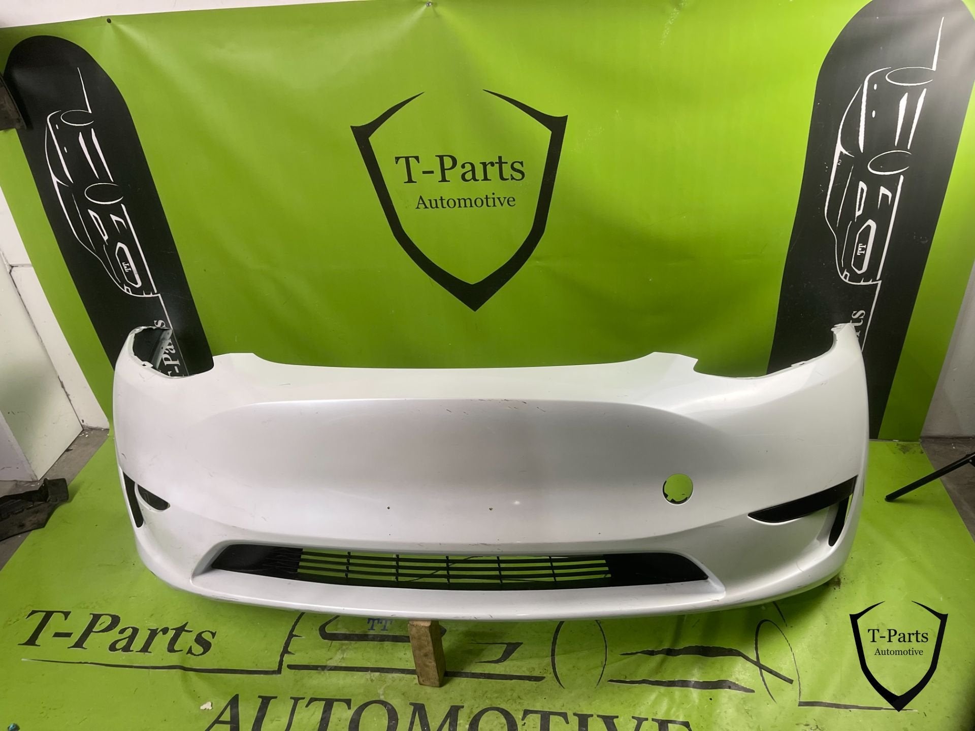 tesla model Y voorbumper bumper