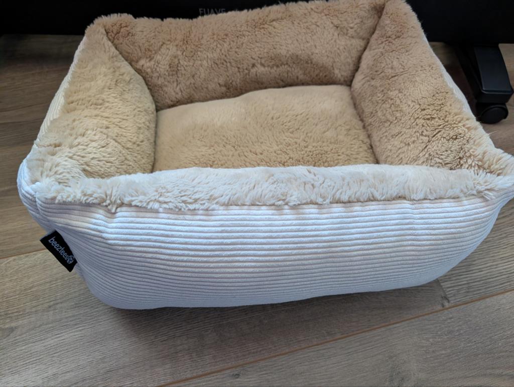 Kattenmand hondenmand als nieuw beeztees kat hond fleece, Dieren en Toebehoren, Kattenmanden, Ophalen of Verzenden, Zo goed als nieuw