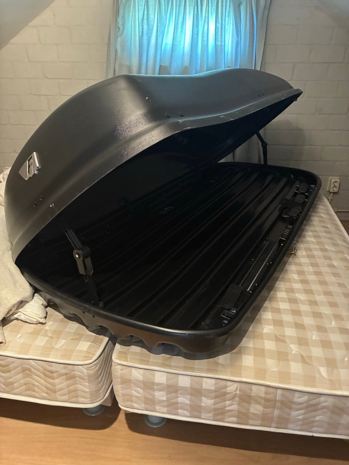 Hapro 540L koffer te huur, Ophalen of Verzenden, Gebruikt