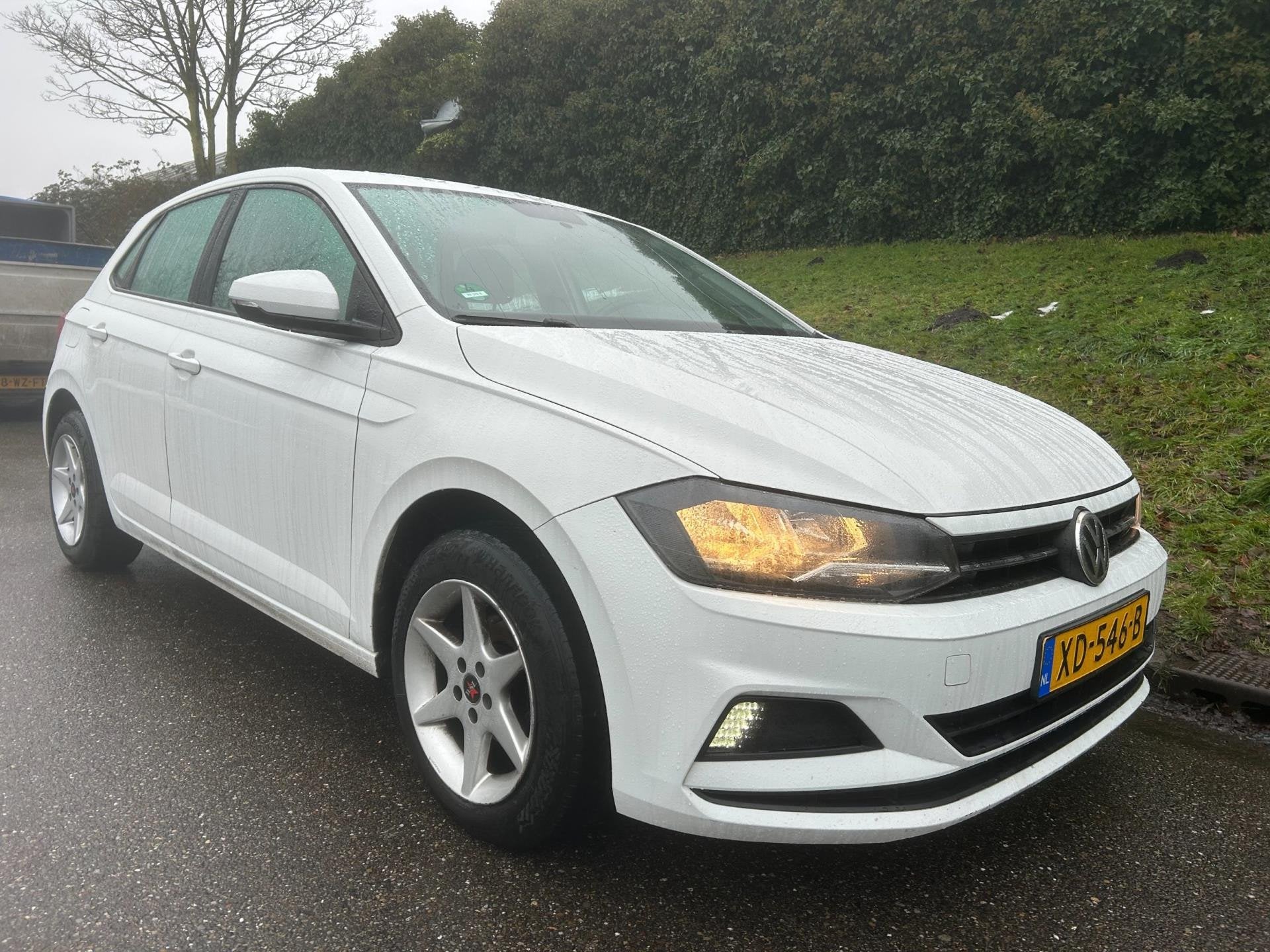 Volkswagen Polo 1.0 TSI Comfortline - Airco - PDC - Cruise c, Auto's, Volkswagen, Voorwielaandrijving, Euro 6, Bedrijf, Handgeschakeld