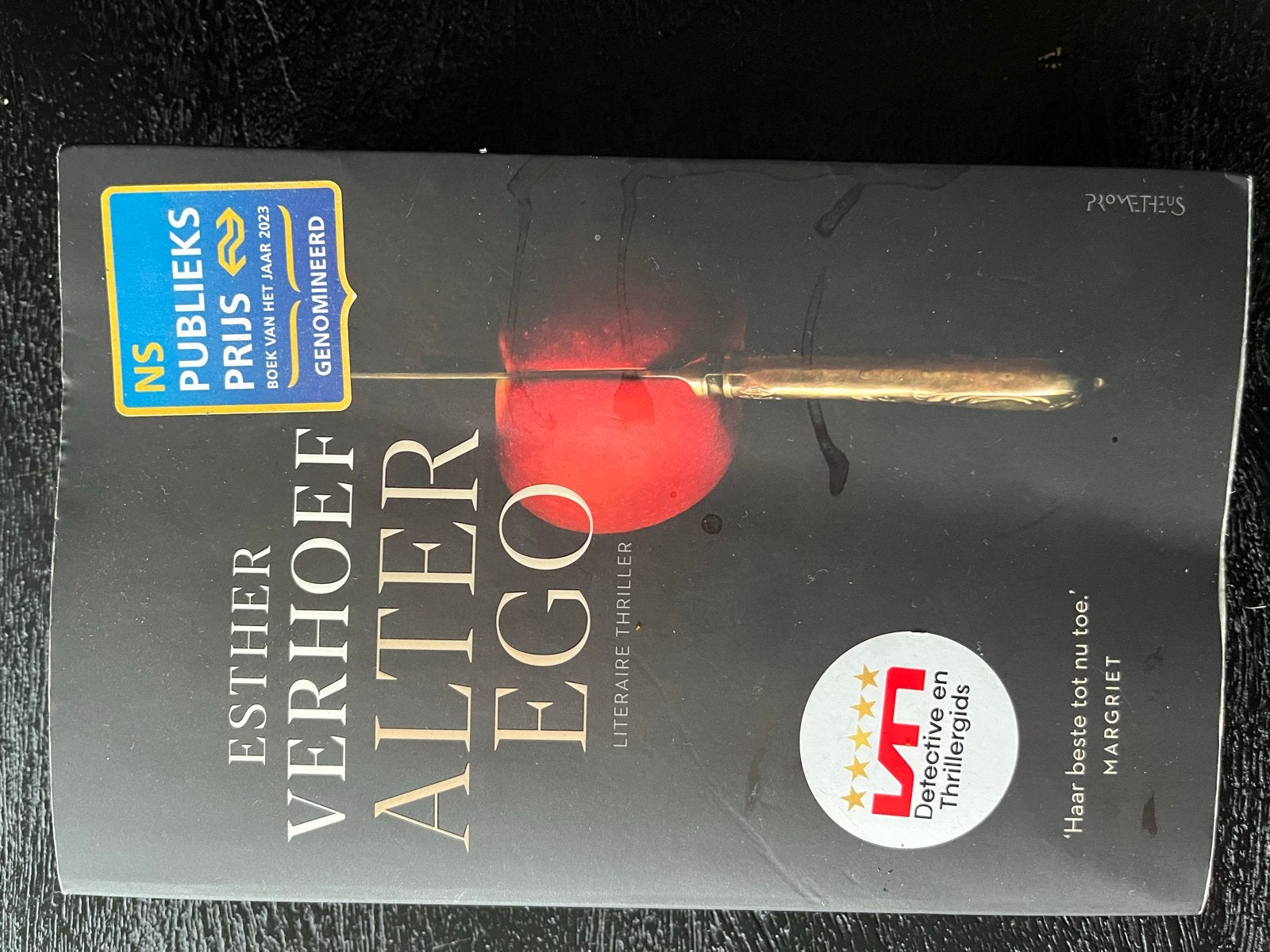 Esther Verhoef - Alter Ego (Literaire Thriller), Ophalen of Verzenden, Zo goed als nieuw, Nederland