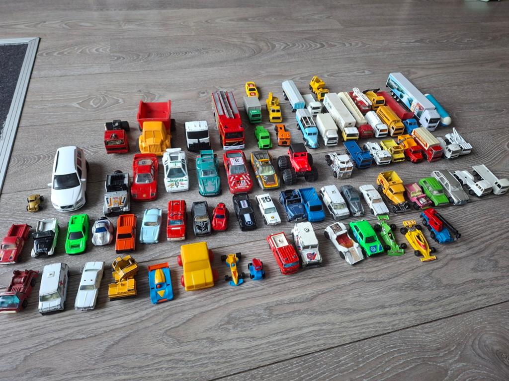 Leuke verzameling auto's en vrachtwagens oa Majorette, Ophalen of Verzenden, Gebruikt
