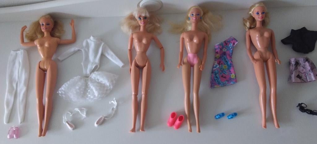 Mattel Barbie poppen 4x 1966 - 1975 - 1976 - 1993 vintage, Kinderen en Baby's, Speelgoed | Poppen, Ophalen of Verzenden, Gebruikt