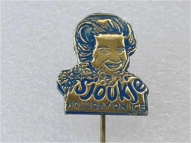 SP2027 Speldje Sjoukje holiday on ice blauw, Verzamelen, Ophalen of Verzenden, Gebruikt, Overige onderwerpen