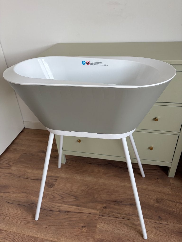 Zeer mooi baby badje van WE-TOO, Kinderen en Baby's, Badjes en Verzorging, Zo goed als nieuw, Badje, Standaard, Ophalen