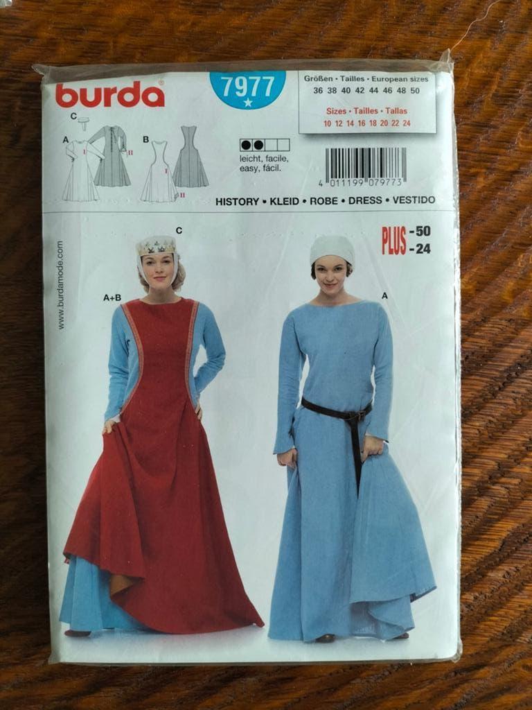 Burda patroon historische jurk, Ophalen, Overige typen, Vrouw, Nieuw