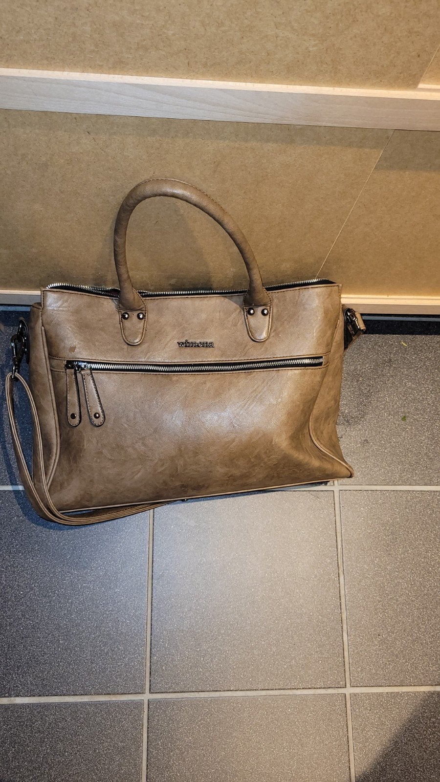 Stijlvolle Wimona Handtas - Taupe, Sieraden, Tassen en Uiterlijk, Tassen | Damestassen, Ophalen of Verzenden, Nieuw, Handtas