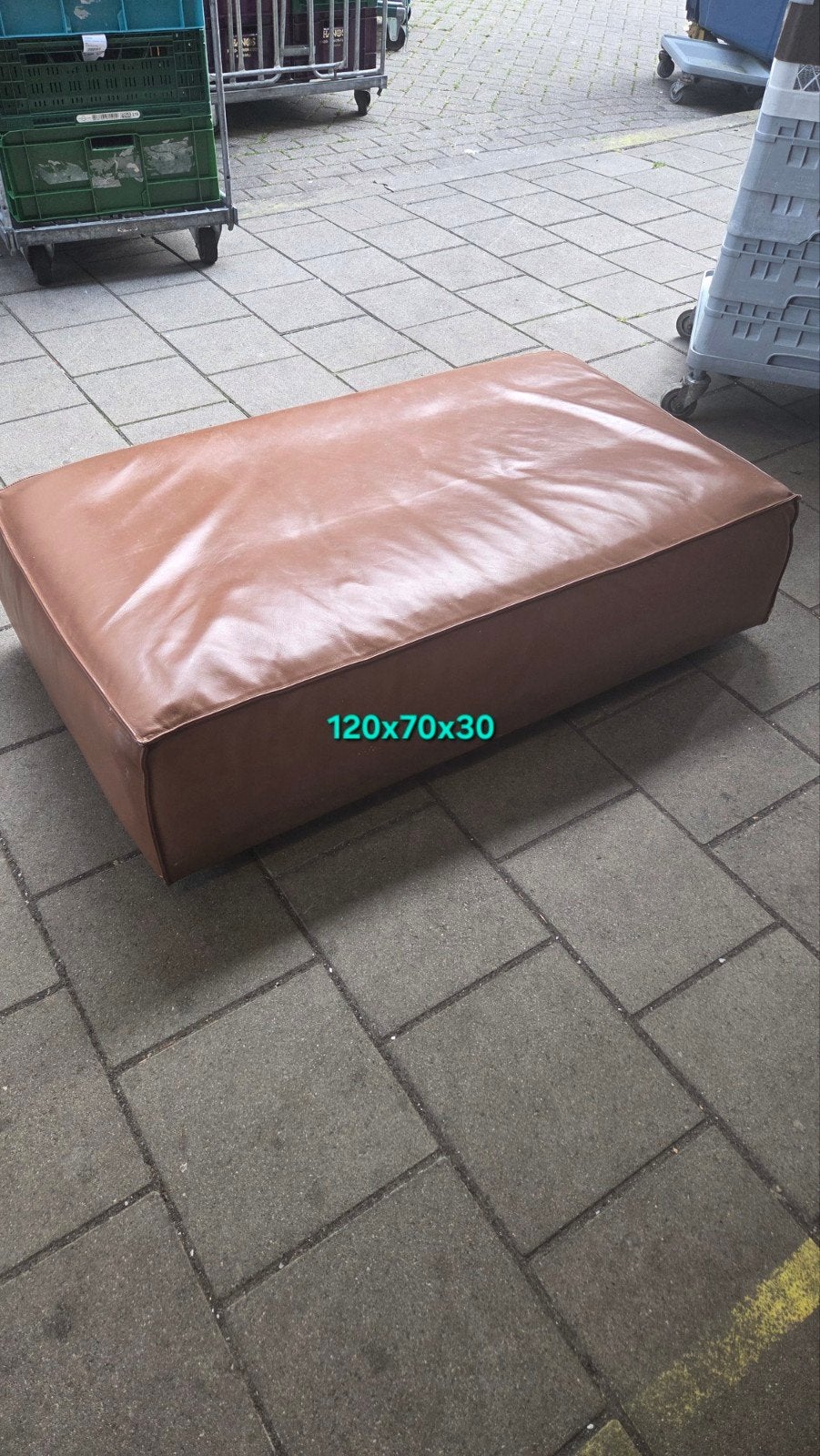 Living Divani poef/voetenbank van bruin leer, Ophalen, Gebruikt, 100 tot 125 cm, Leer