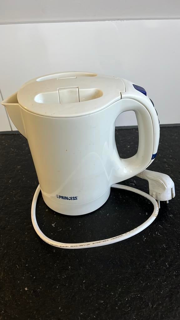 Waterkoker, Witgoed en Apparatuur, Waterkokers, Minder dan 1 liter, Ophalen of Verzenden, Gebruikt