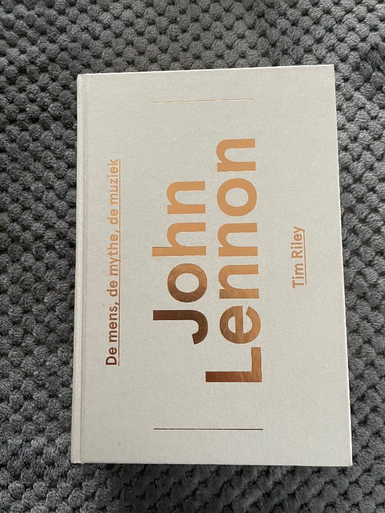 Muziekboek-John Lennon, Ophalen of Verzenden, Zo goed als nieuw, Artiest