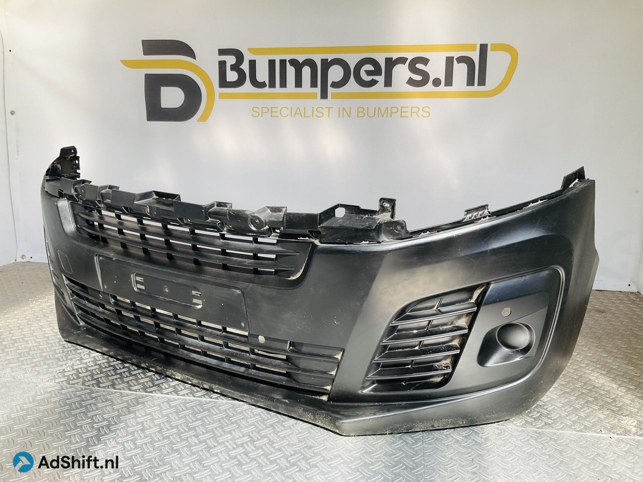 Bumper Peugeot Expert Citroen Jumpy 4xpdc 2018-2023 98086399, Bumper