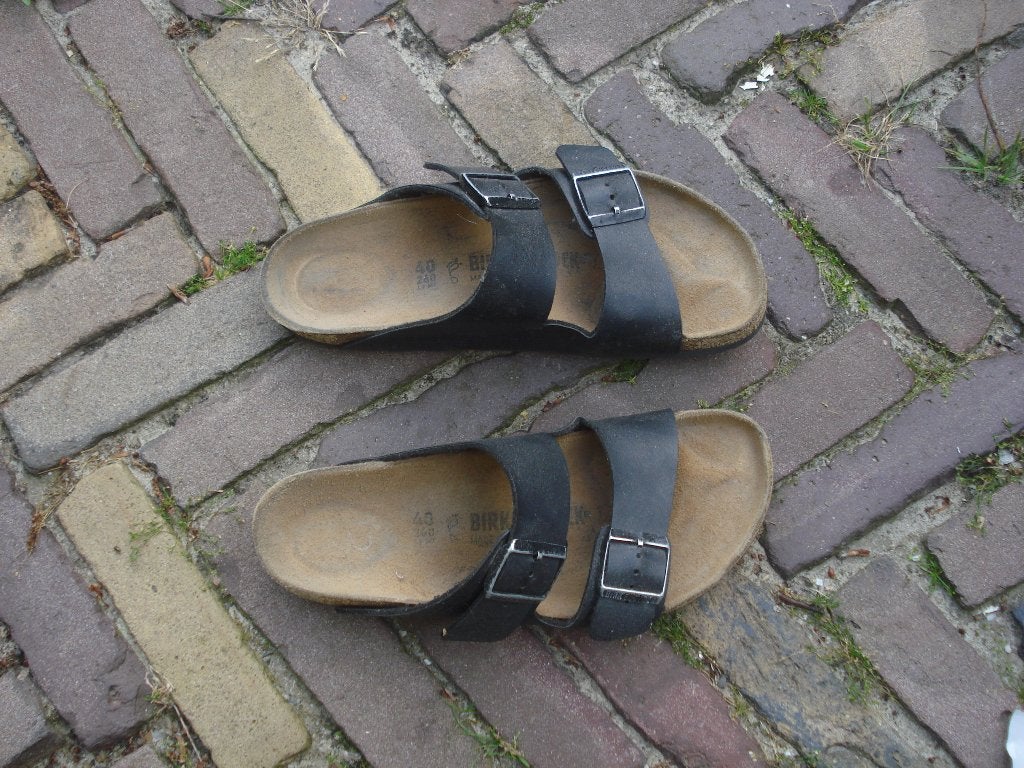 BIRKENSTOCK ARIZONA ZWART 40 NU GRATIS VERZENDING PER POST, Slippers, Verzenden, Zwart, Zo goed als nieuw