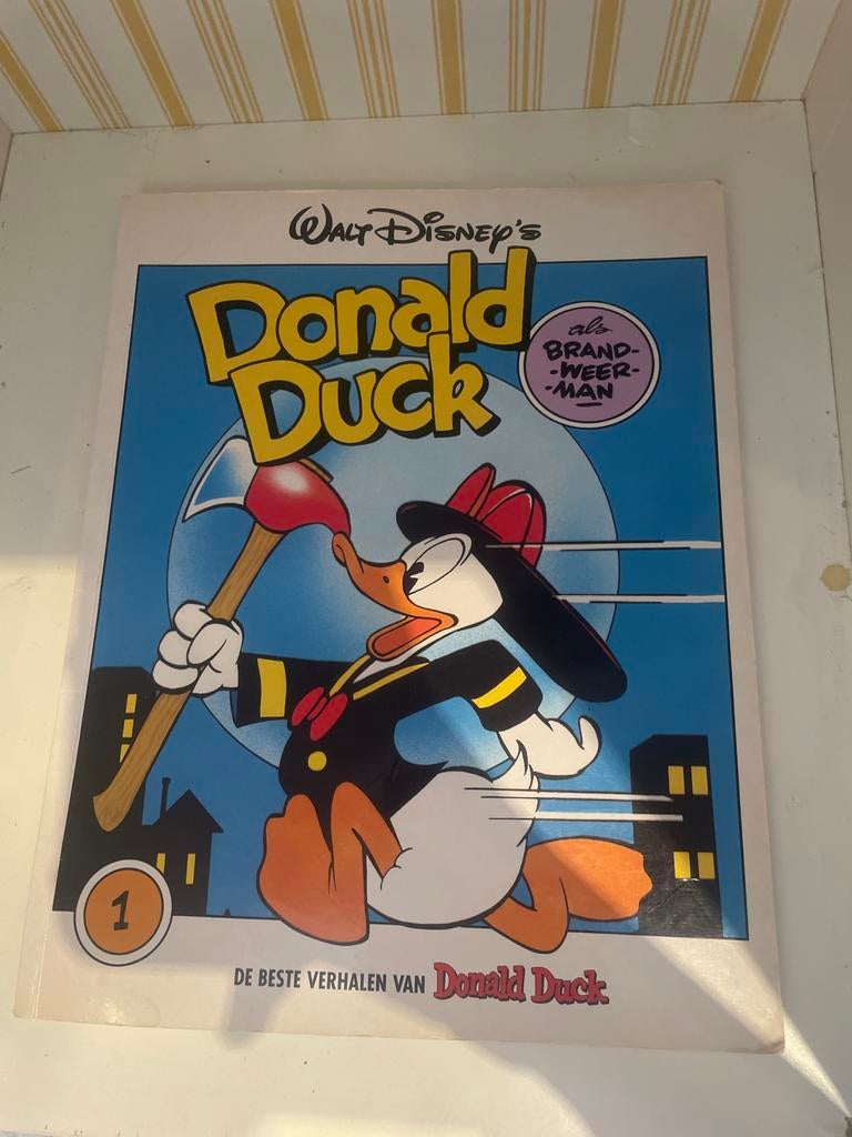 Walt Disney's Donald Duck als Brandweerman, Boeken, Stripboeken, Eén stripboek, Ophalen of Verzenden, Gelezen