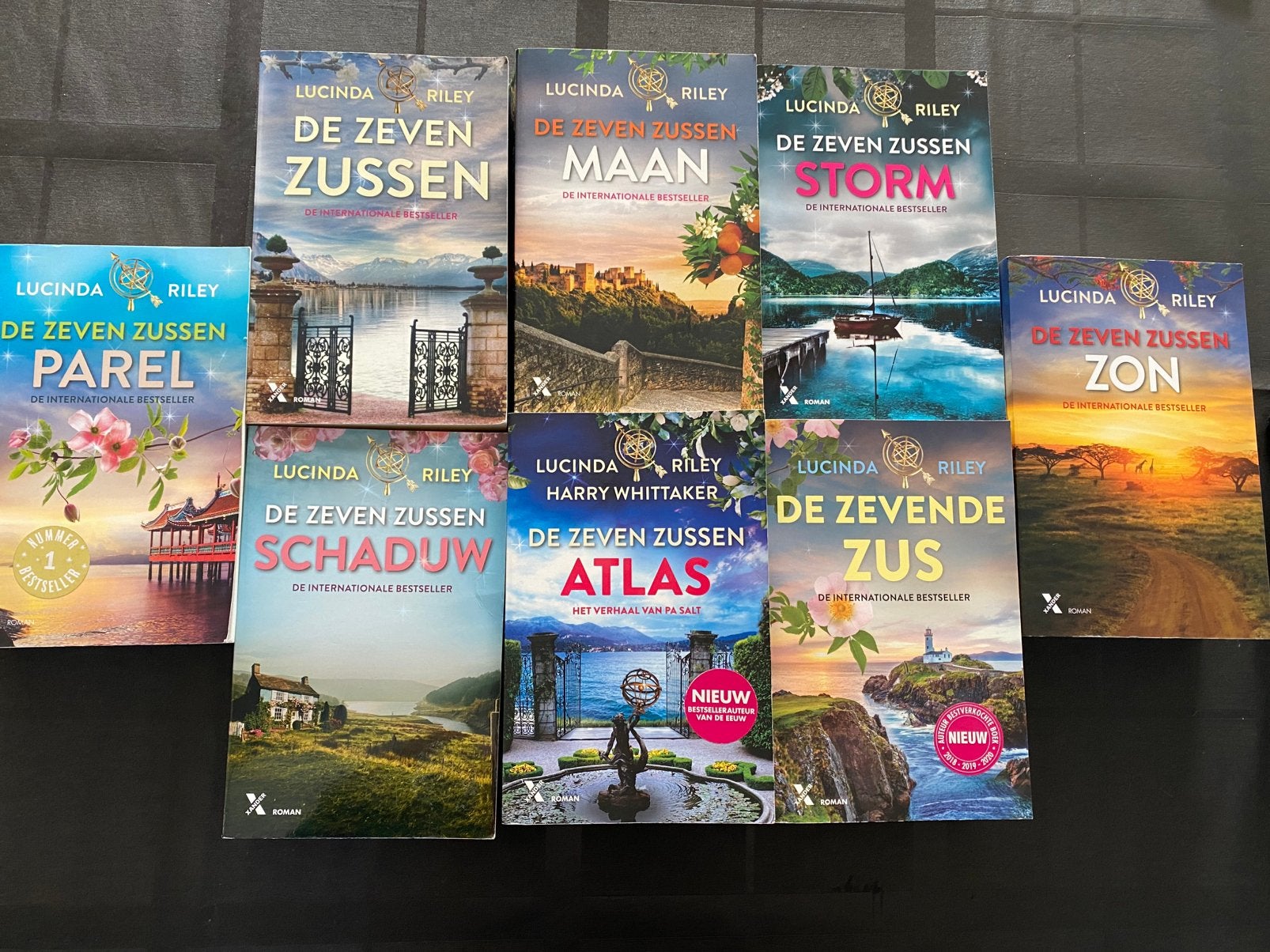 Complete serie “ de zeven zussen”, Boeken, Ophalen of Verzenden, Zo goed als nieuw