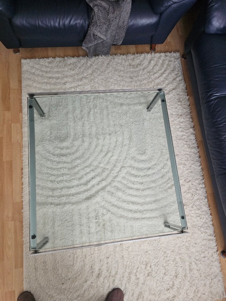 Glazen salontafel met metalen frame, Huis en Inrichting, Tafels | Salontafels, Ophalen, Gebruikt, 50 tot 100 cm, 50 tot 100 cm