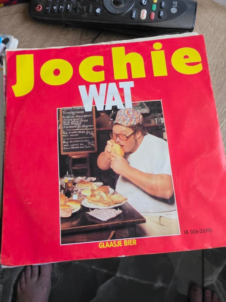 Jochie Wat - Glaasje Bier (Vinyl Single), Ophalen of Verzenden, 1980 - 1989, Gebruikt