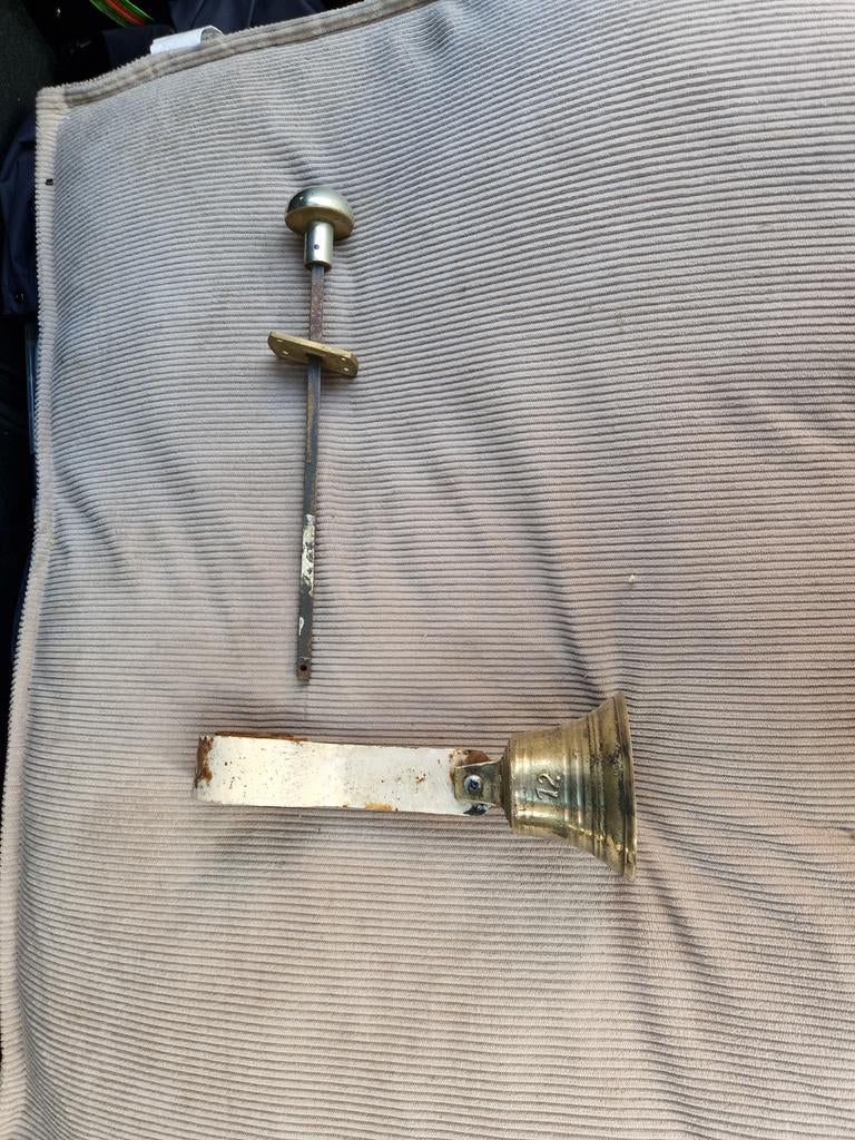 Antieke koperen deurbel met mechanisme - Compleet, Ophalen of Verzenden, Gebruikt, Bedraad