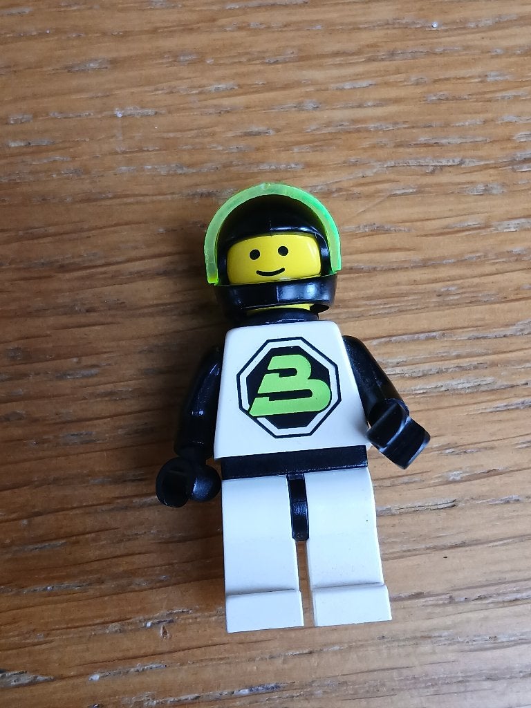 Lego poppetje SP002 (Blacktron 2), Ophalen of Verzenden, Gebruikt