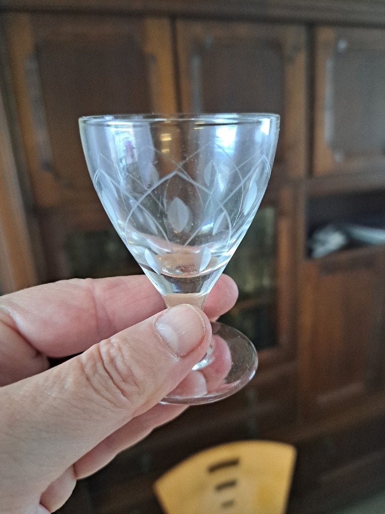 Glasservies, Ophalen