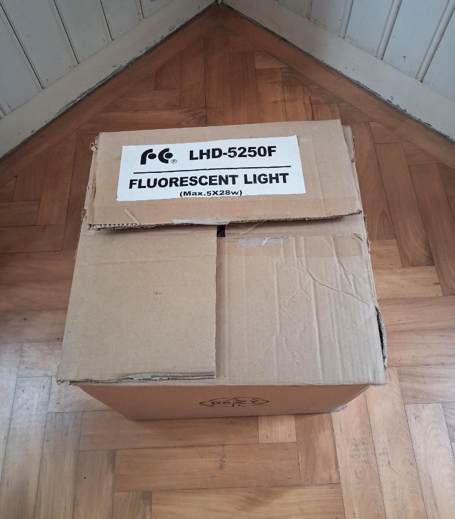 Falcon Eyes LHD-5250F Lamp met 5 lampen, Ophalen of Verzenden, Gebruikt, Lamp of Flitsset