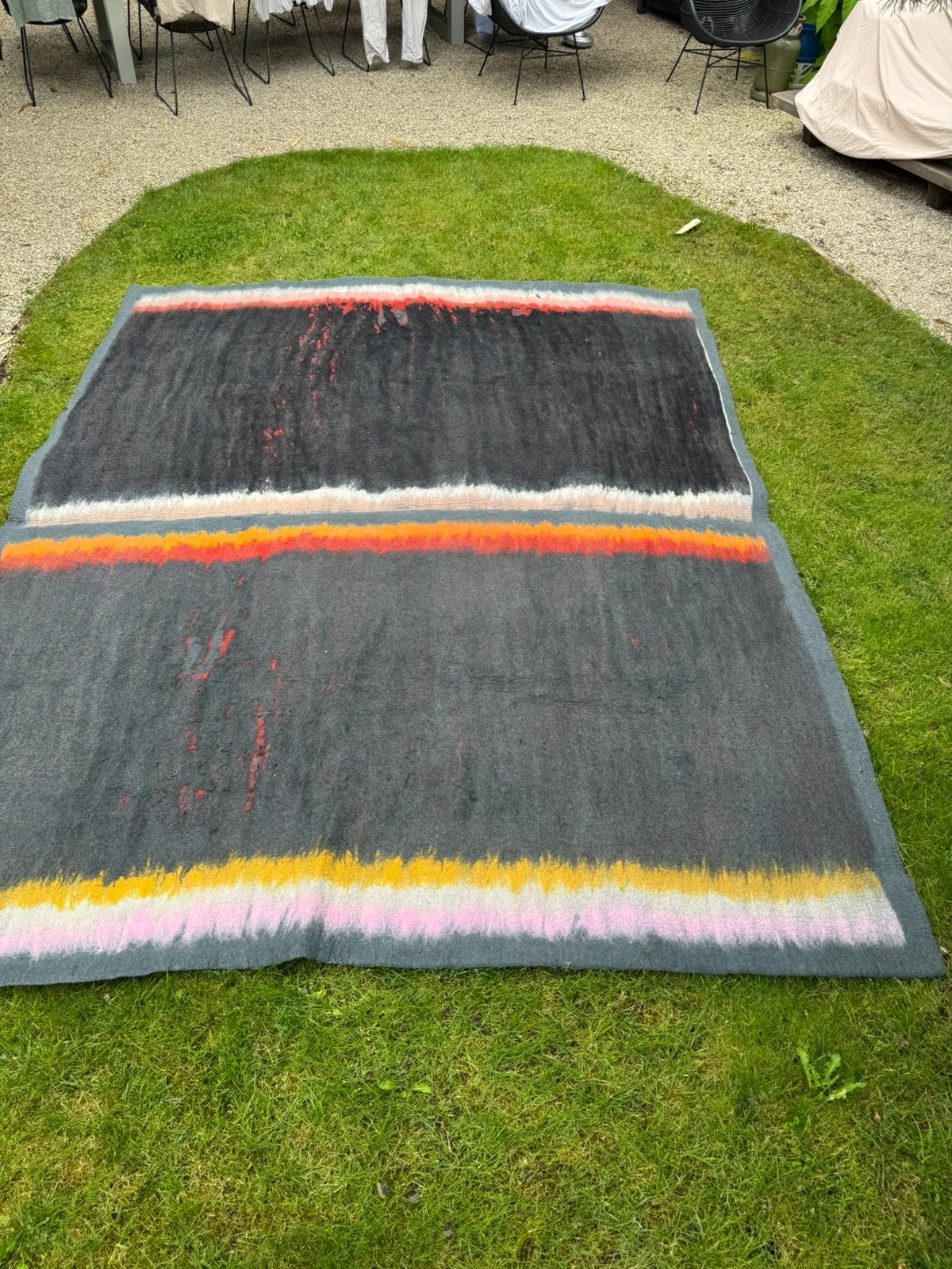 Twee wollen kleden van Hella Jongerius voor Kvadrat, Ophalen, Nieuw, Rechthoekig, 200 cm of meer