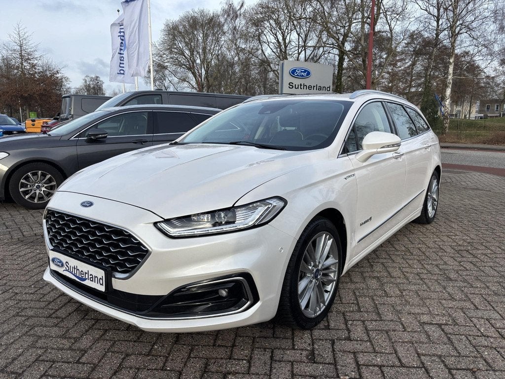 Ford Mondeo Wagon 2.0 IVCT HEV Vignale SCI 187 pk | Panorama, 188 pk, Gebruikt, 4 cilinders, Mondeo