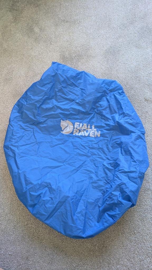 Fjällräven regenhoes voor rugzak/backpack 35-40 liter, blauw, Sieraden, Tassen en Uiterlijk, Tassen | Rugtassen, 25 tot 40 cm