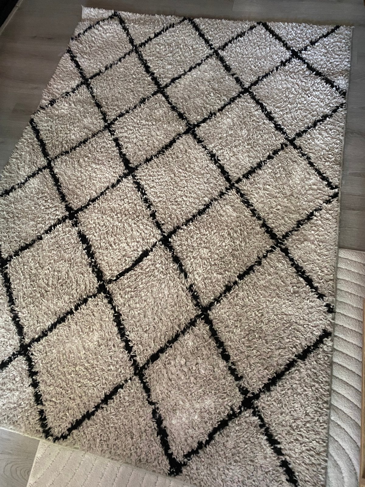 Hoogpolig vloerkleed ruitpatroon ca. 157 x 225 cm, Ophalen, Gebruikt, 150 tot 200 cm, 200 cm of meer