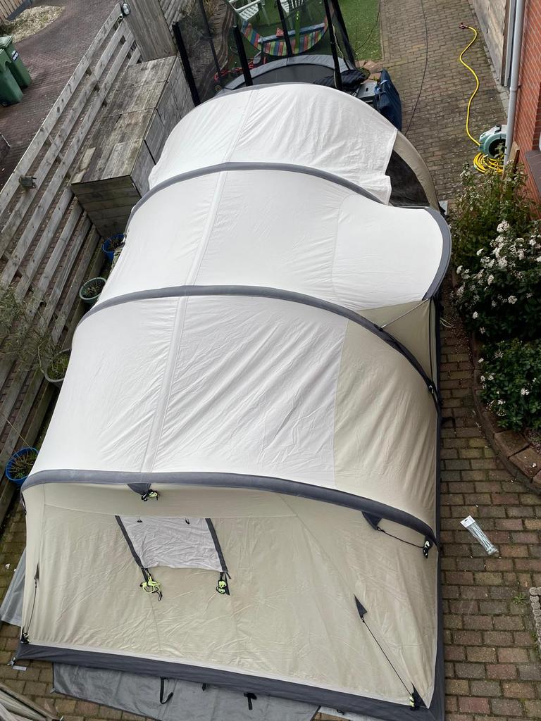 Te koop: Outwell Concorde L opblaasbare tunneltent, Ophalen, Zo goed als nieuw, Tot en met 6
