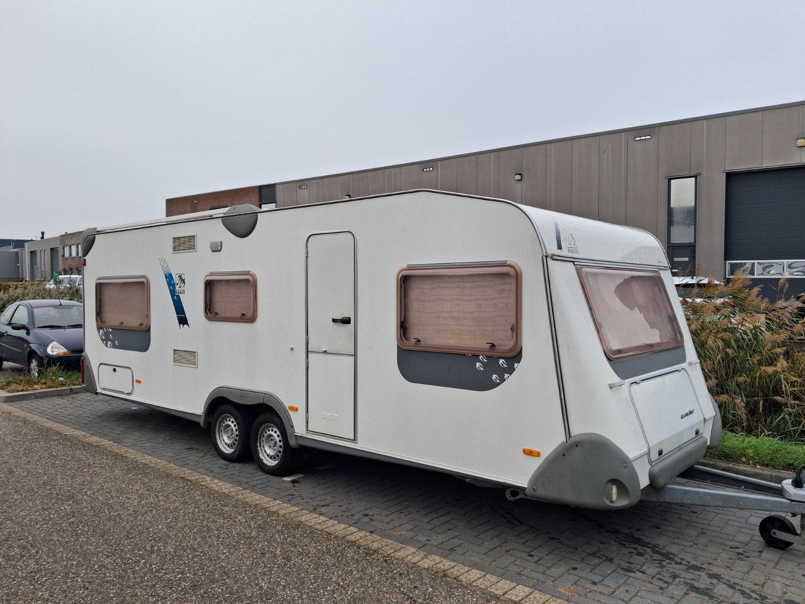 Knaus 650 Eurostar met Brand Voortent, Airco, 6 persoons, Caravans en Kamperen, Rondzit, Voortentlamp, Frans bed, Particulier