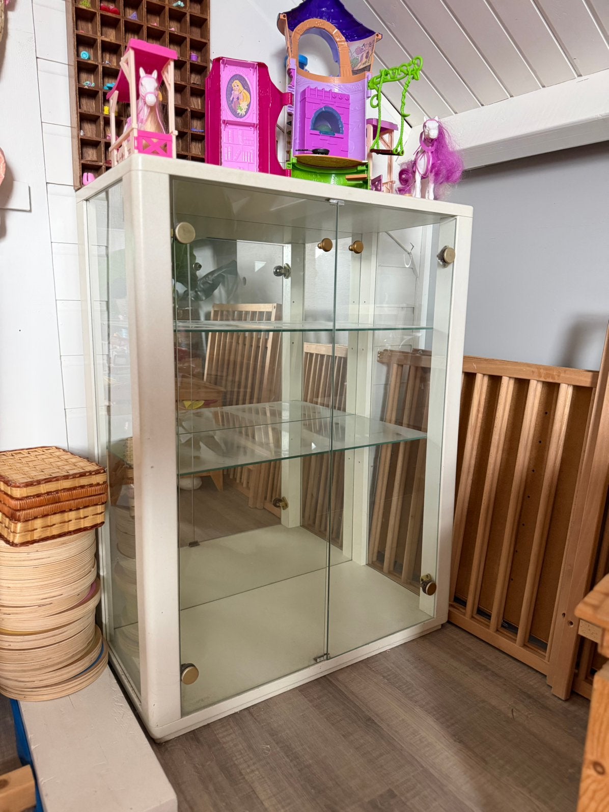 Vintage vitrinekastje, Huis en Inrichting, Ophalen, Gebruikt, Vintage, 50 tot 100 cm