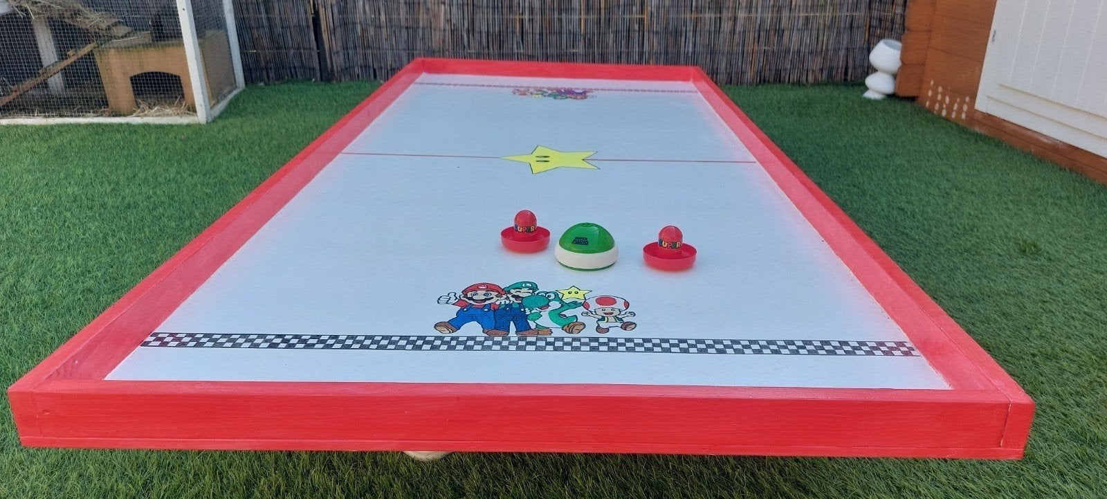 Mario Kart Airhockey Tafel - Handgemaakt en met toebehoren, Ophalen, Zo goed als nieuw, Jongen of Meisje