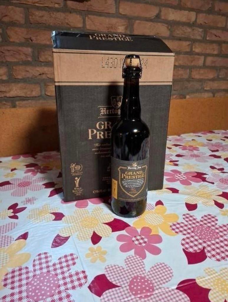 Hertog jan grand prestige 2024 10 dozen, Ophalen, Zo goed als nieuw, Flesje(s), Hertog Jan