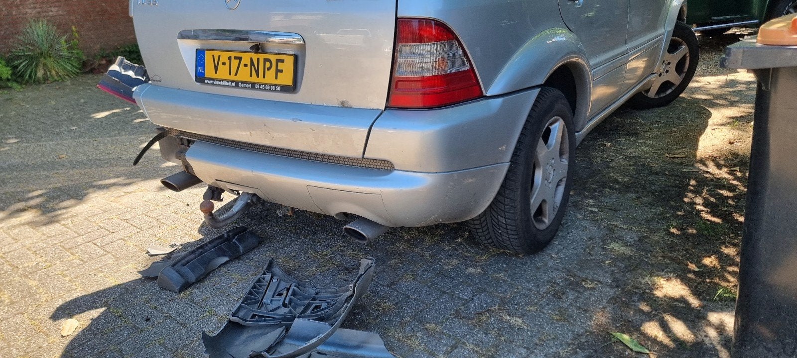 GEZOCHT: Mercedes W163 ML AMG Bumper of Achterlicht L, Gebruikt, Mercedes-Benz, Ophalen of Verzenden, Bumper