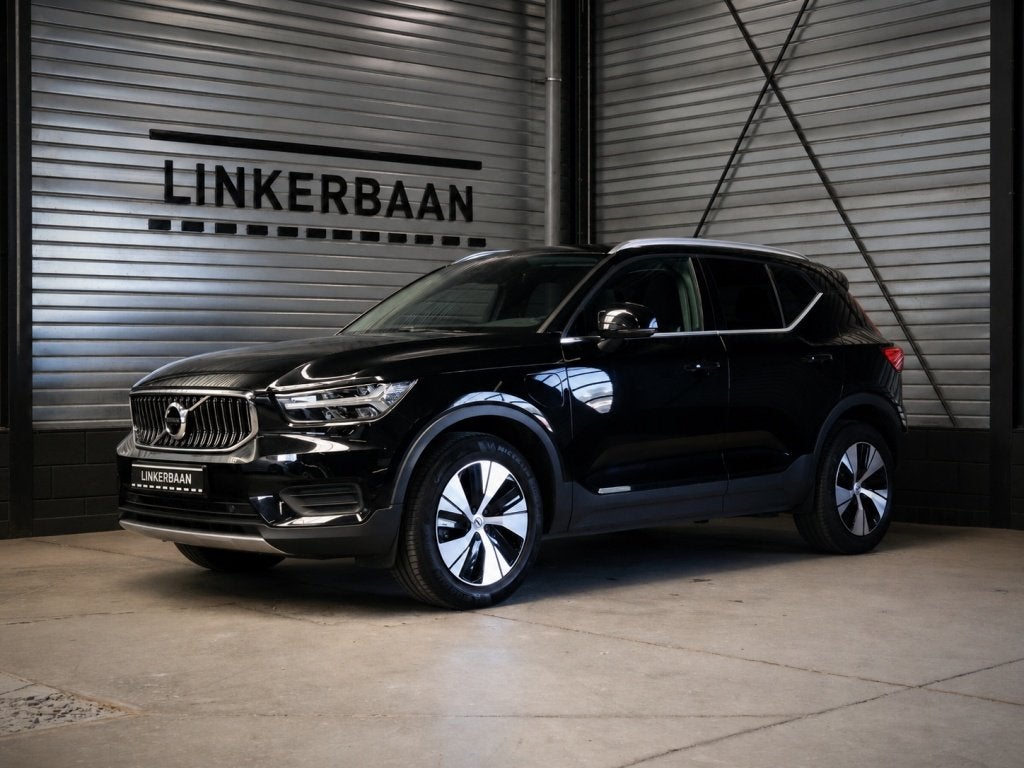 Volvo XC40 1.5 T5 Recharge Inscription | SOH 98% | Panodak |, Automaat, Stof, Gebruikt, Zwart