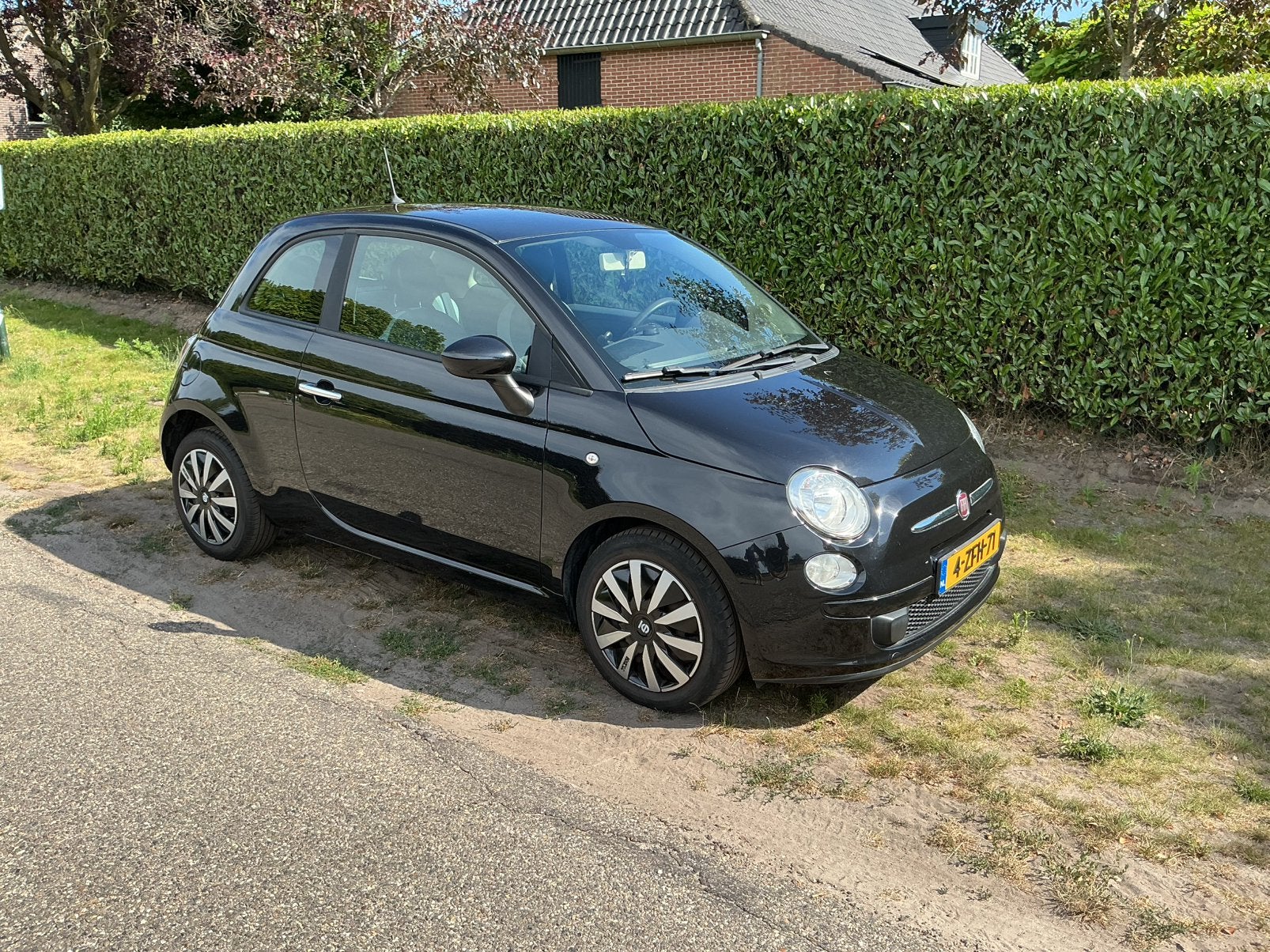 Fiat 500 0.9 Twinair C 2014  nieuwe APK  47000 km, Auto's, Voorwielaandrijving, 840 kg, Zwart, Origineel Nederlands