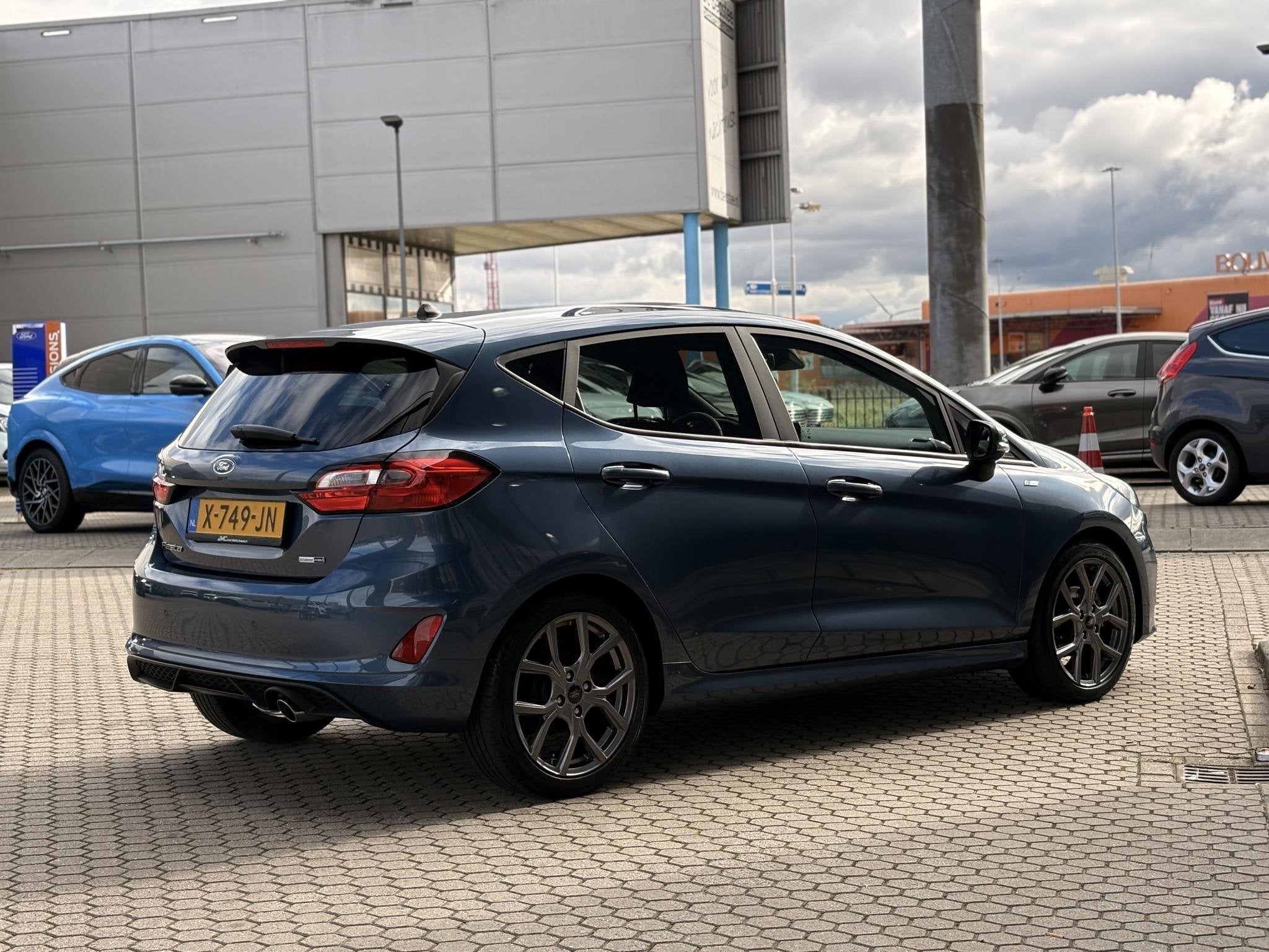 Ford Fiesta 1.0 EcoBoost Hybrid ST-Line Winter Pack I Apple, Auto's, Ford, Voorwielaandrijving, Gebruikt, Euro 6, Blauw
