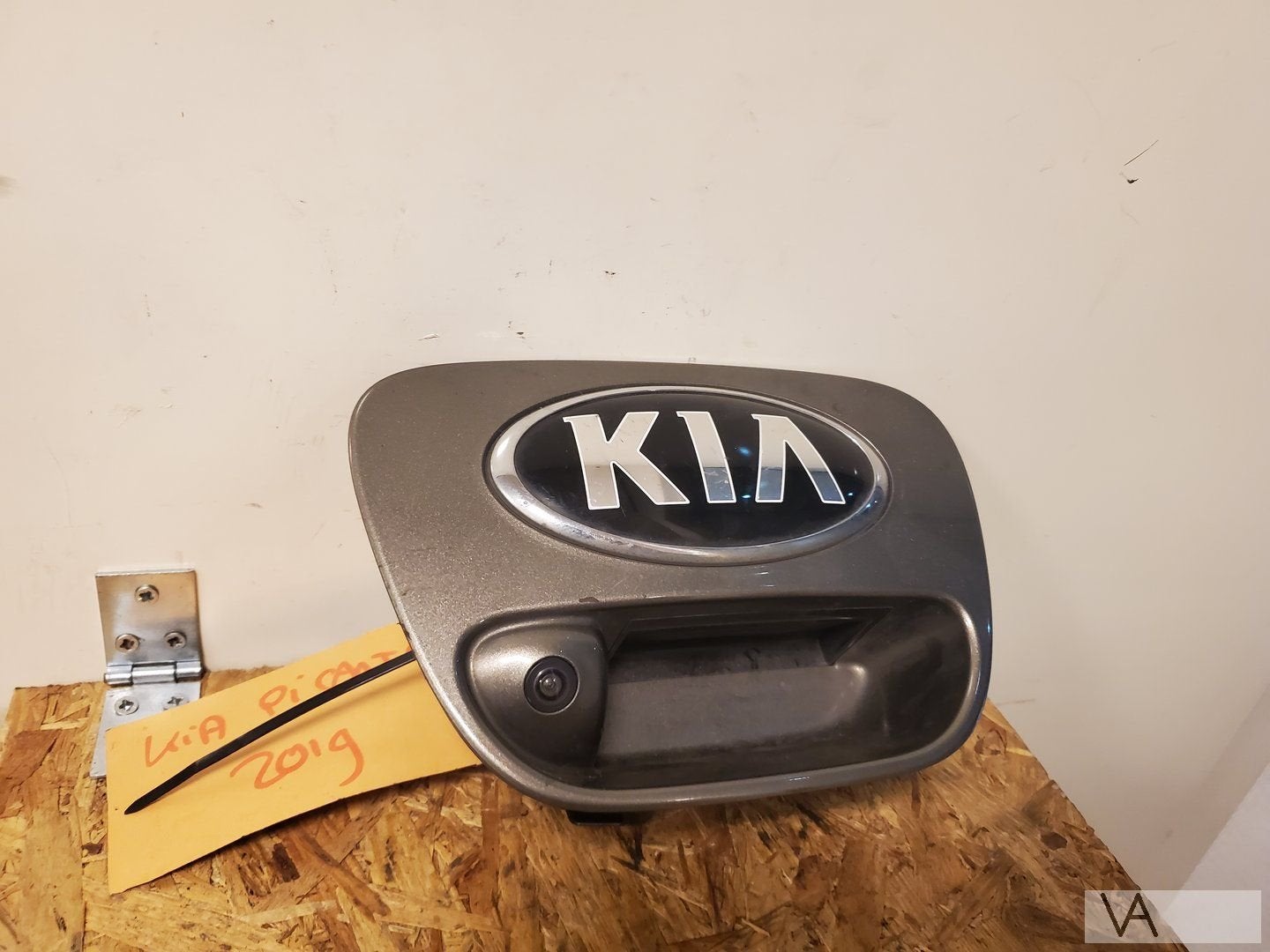 Kia Picanto 2017 - 2023 achterklep schakelaar MET CAMERA €50, Auto-onderdelen, -, -, Ophalen of Verzenden, -