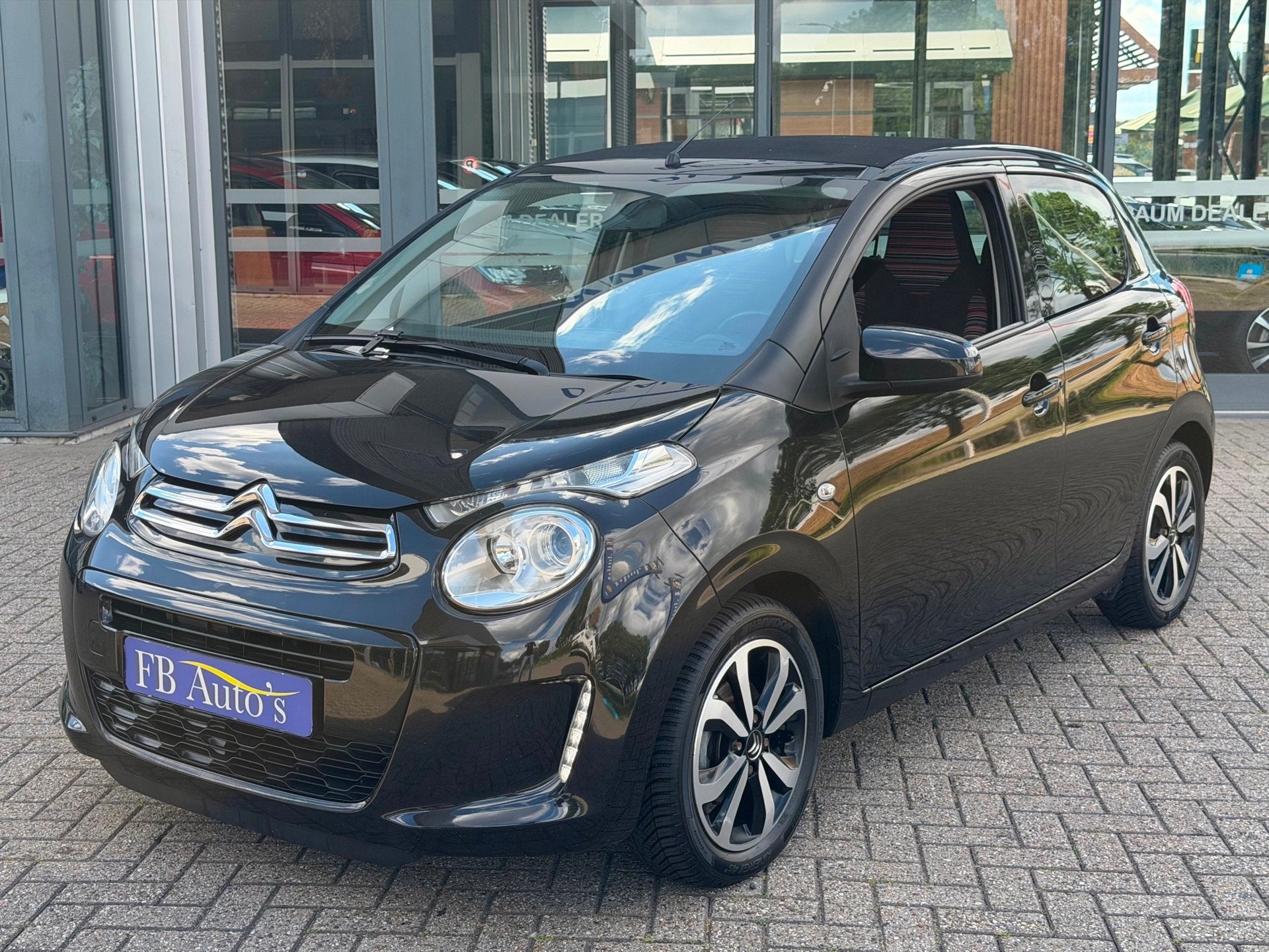 Citroen C1 1.0 VTi Airscape Shine Airco Lmv Camera Cabrio, Auto's, Stof, Gebruikt, 4 stoelen, C1