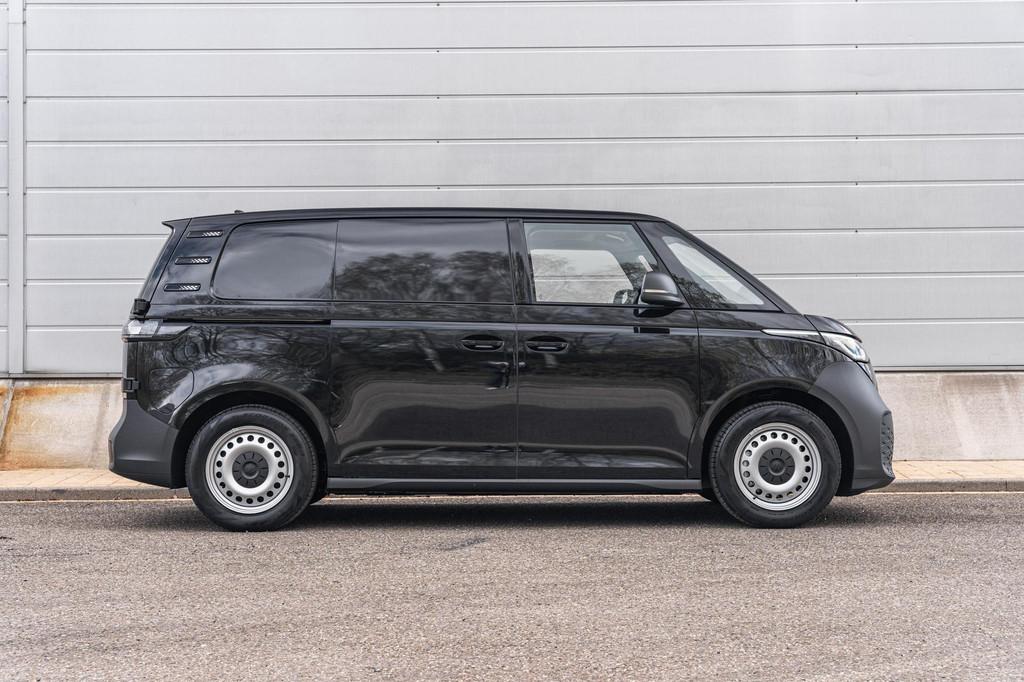 Volkswagen ID. Buzz Cargo 286pk Economy Business 79 kWh | Tr, Auto's, Bestelauto's, Automaat, 12 maanden, Zwart, Volkswagen